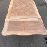 Louis XV extendable dining table, renovated, walnut, 250cm, 18th century.