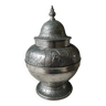 Ancienne Bonbonnière/Pot avec couvercle en étain style Antique. Forme boule. 32 x 20 cm