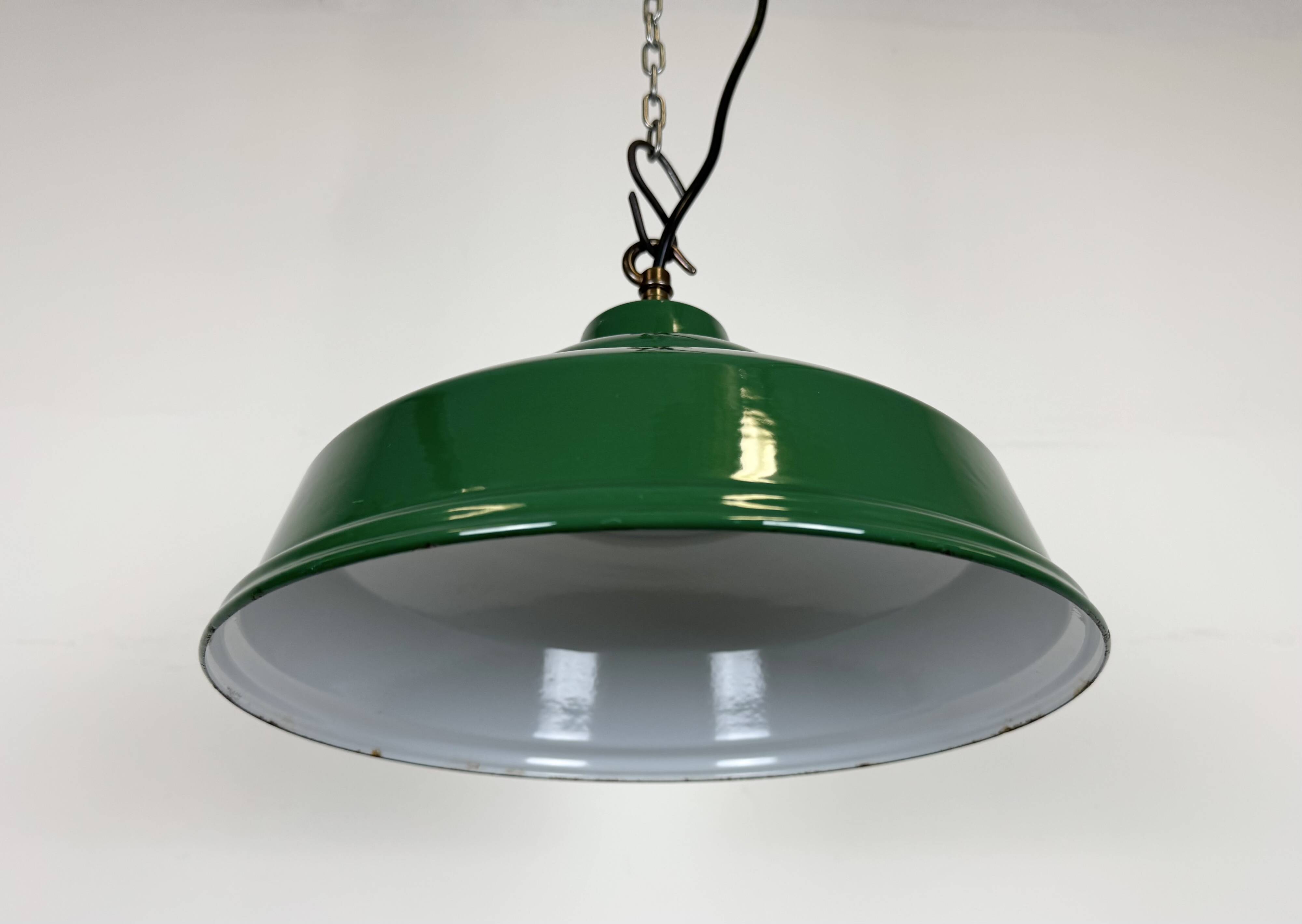 Industrial British Green Enamel Factory Pendant Lamp, 1960s