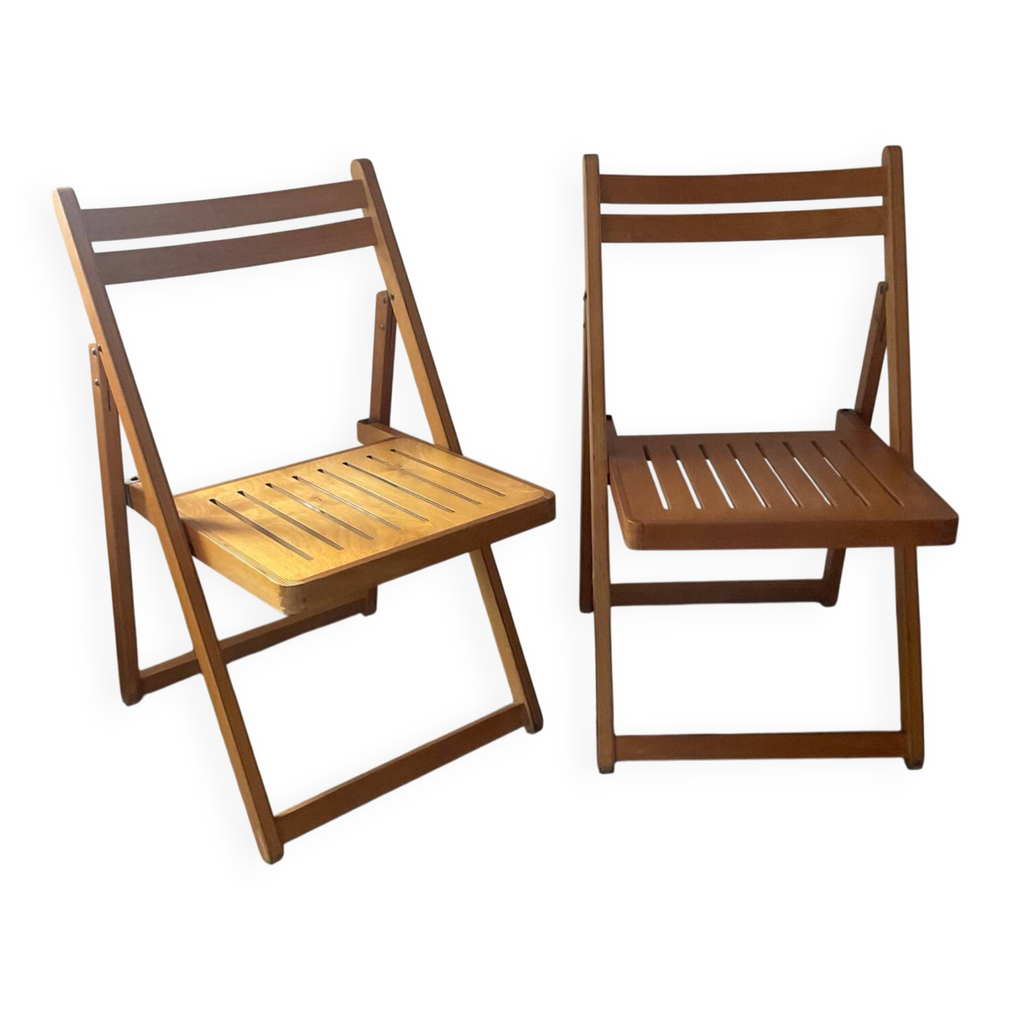Pair of vintage folding chairs from the 70s-80s