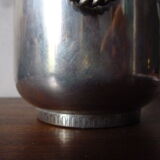 Cache silver metal pot with lion heads