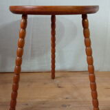 Tripod side table in solid wood