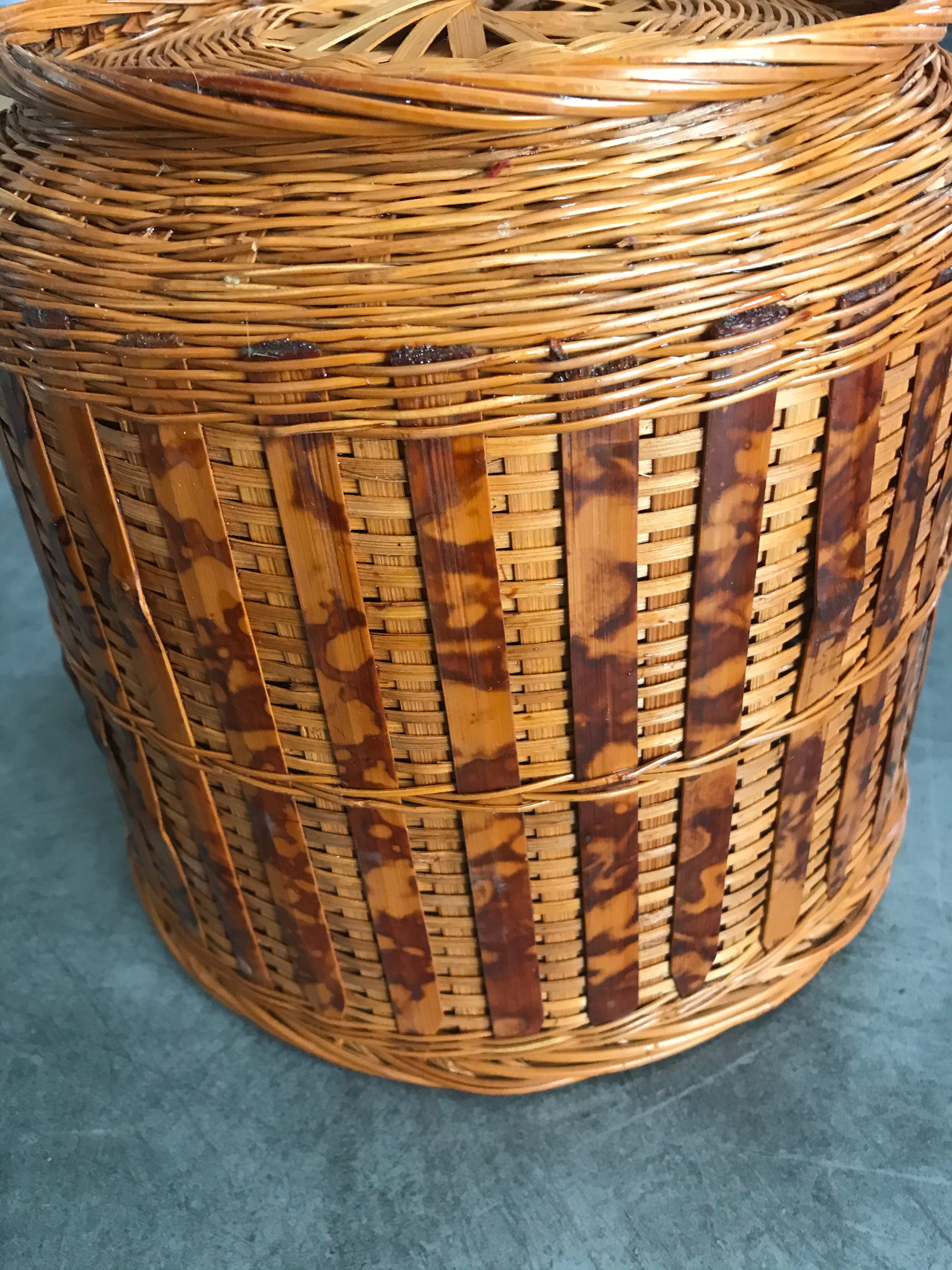 Cache-pot vintage en osier tressé