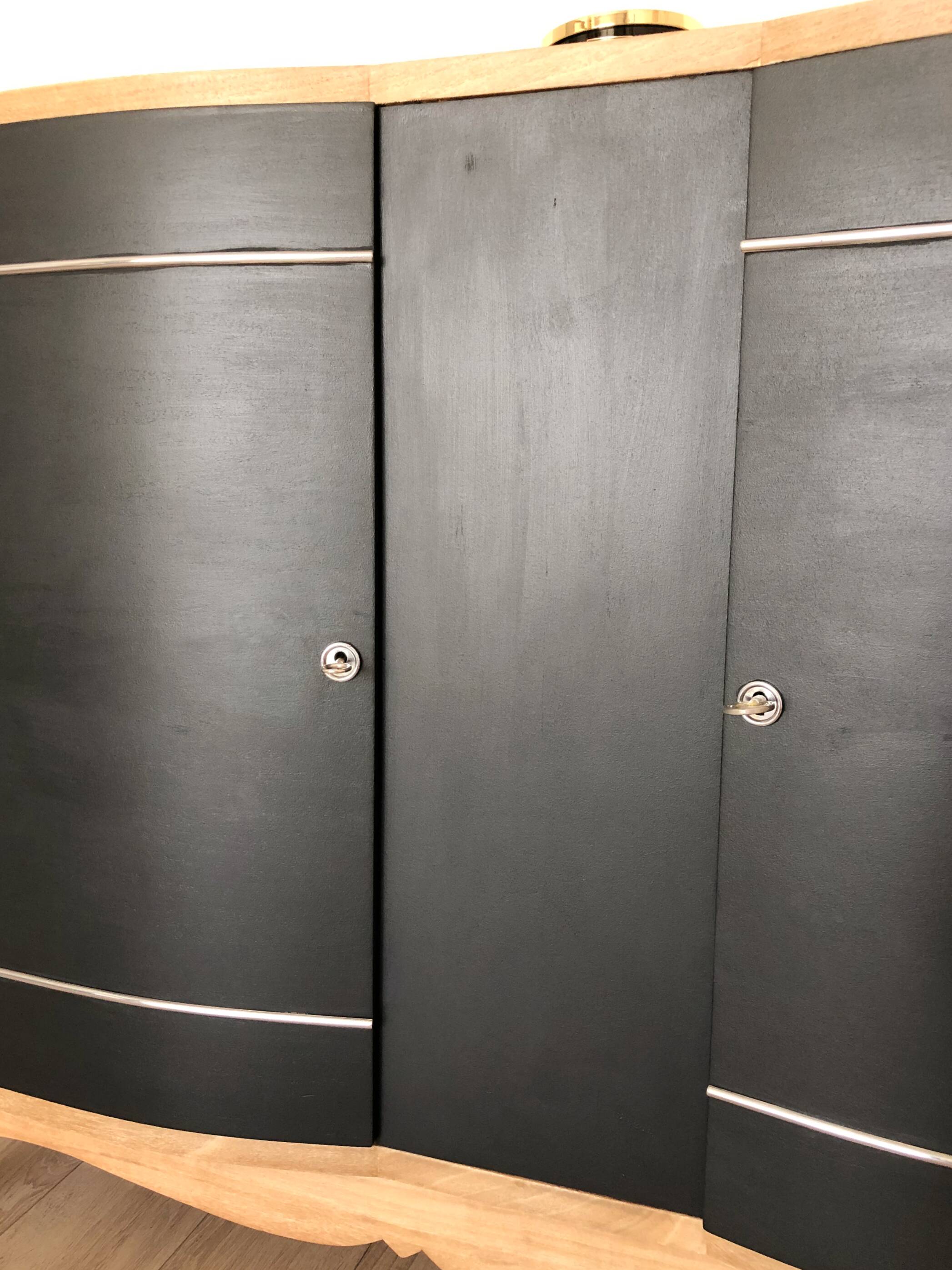 Superb Art Deco sideboard in matte black and raw wood