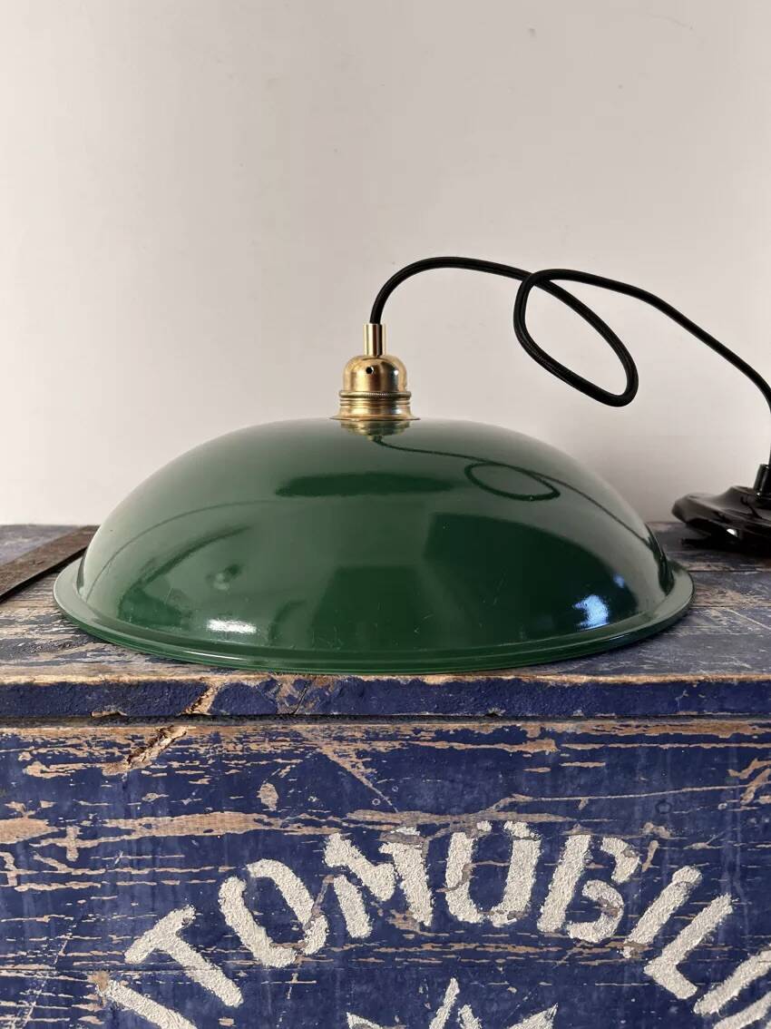 Green opaline pendant light