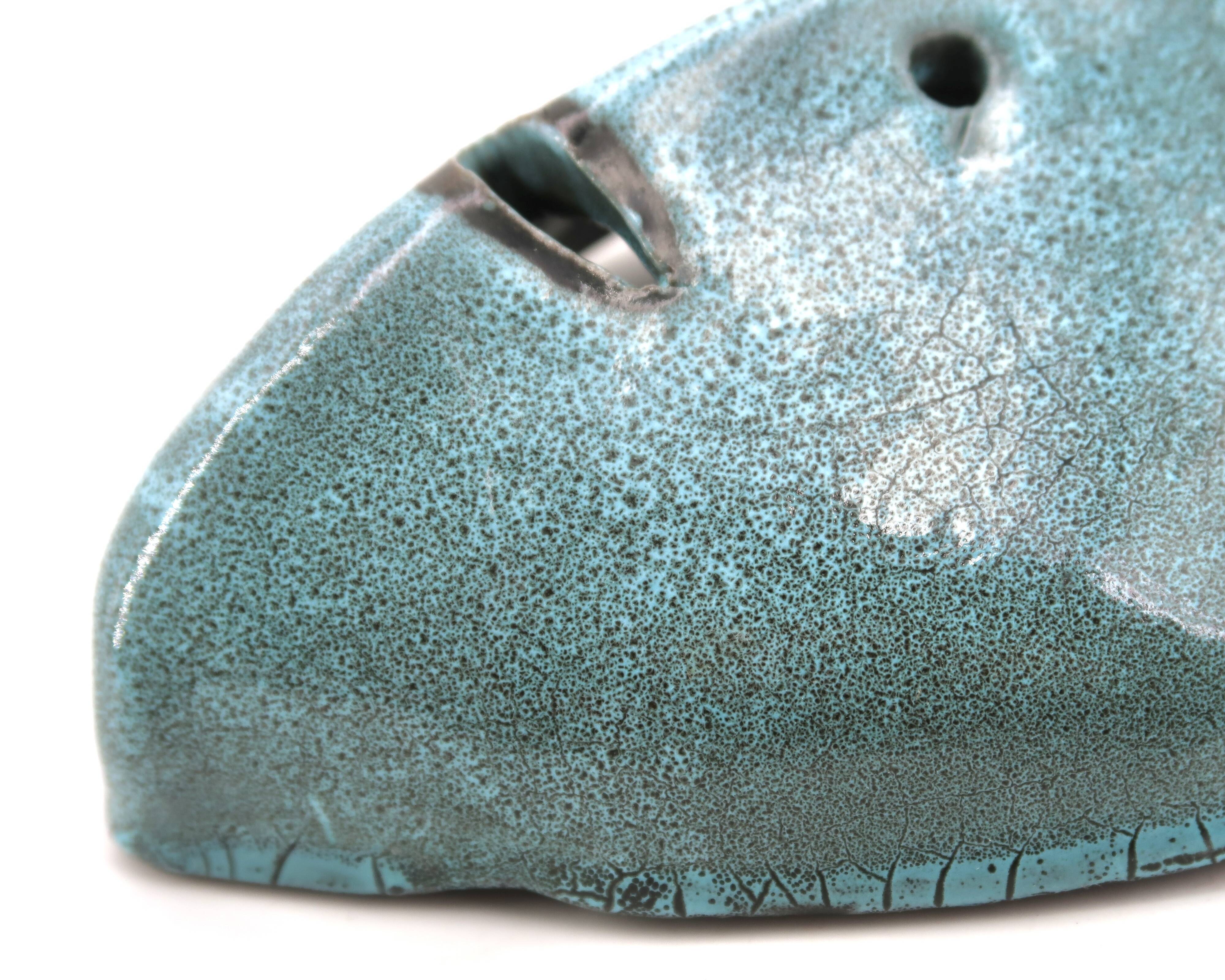 Masque Accolay en céramique bleue turquoise, années 60