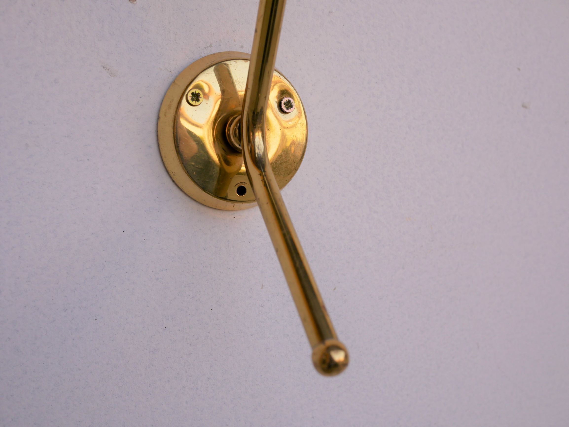 Vintage "Diabolo" wall apply in black metal and brass