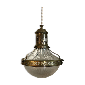 Suspension holophane