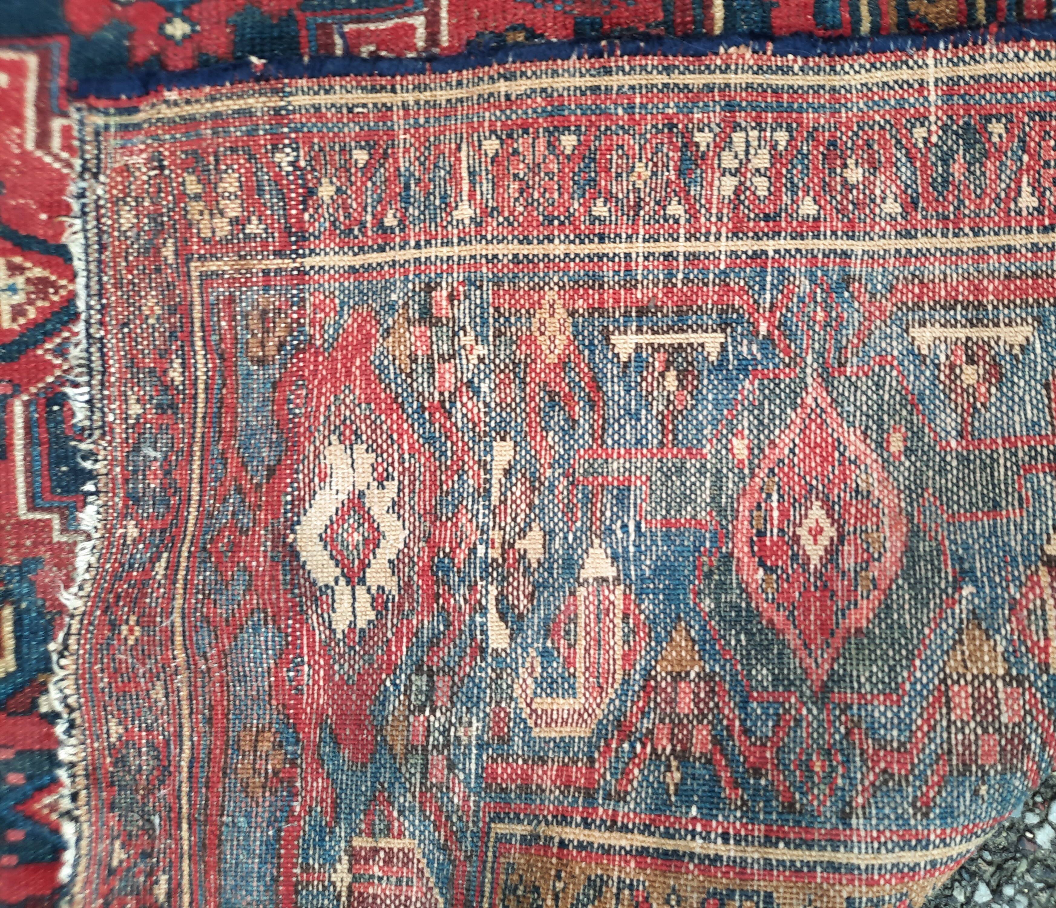 Oriental rug 210 x125 cm
