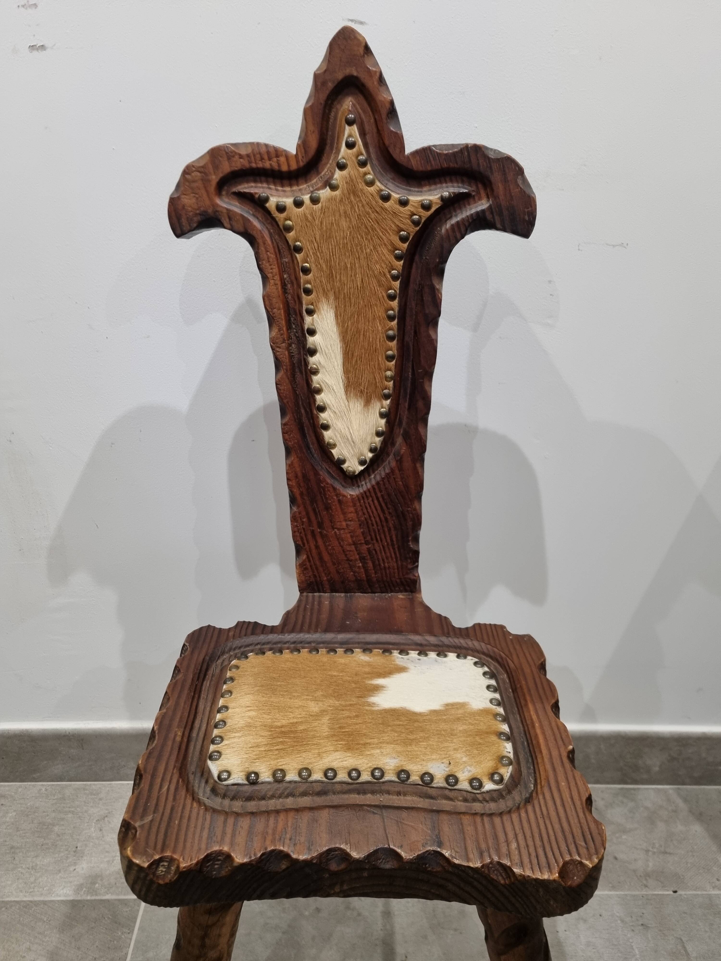 Folk art tripod chair