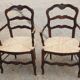 Paire de fauteuils rustiques paillés provençaux