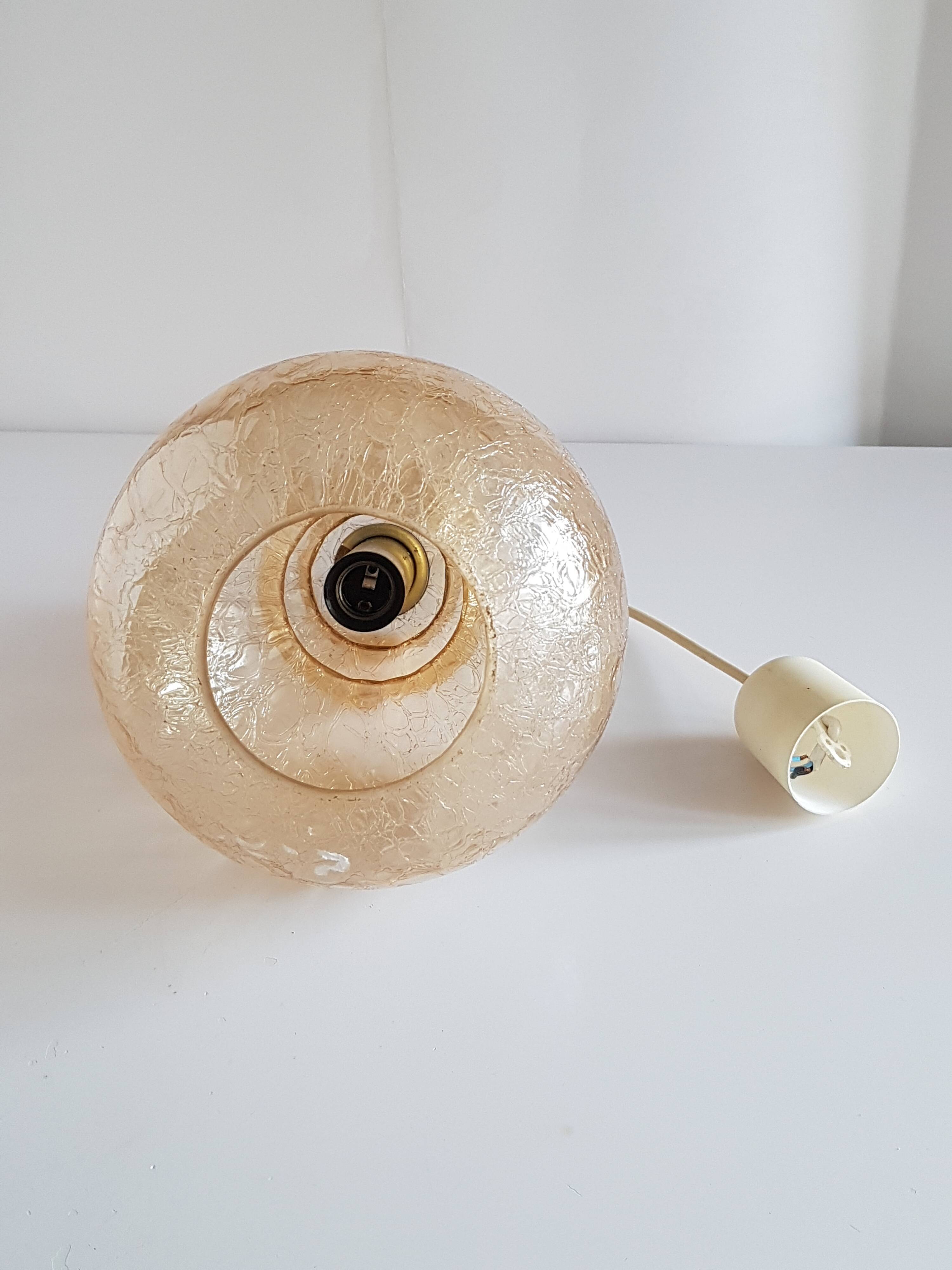 Suspension vintage verre fumé année 1965