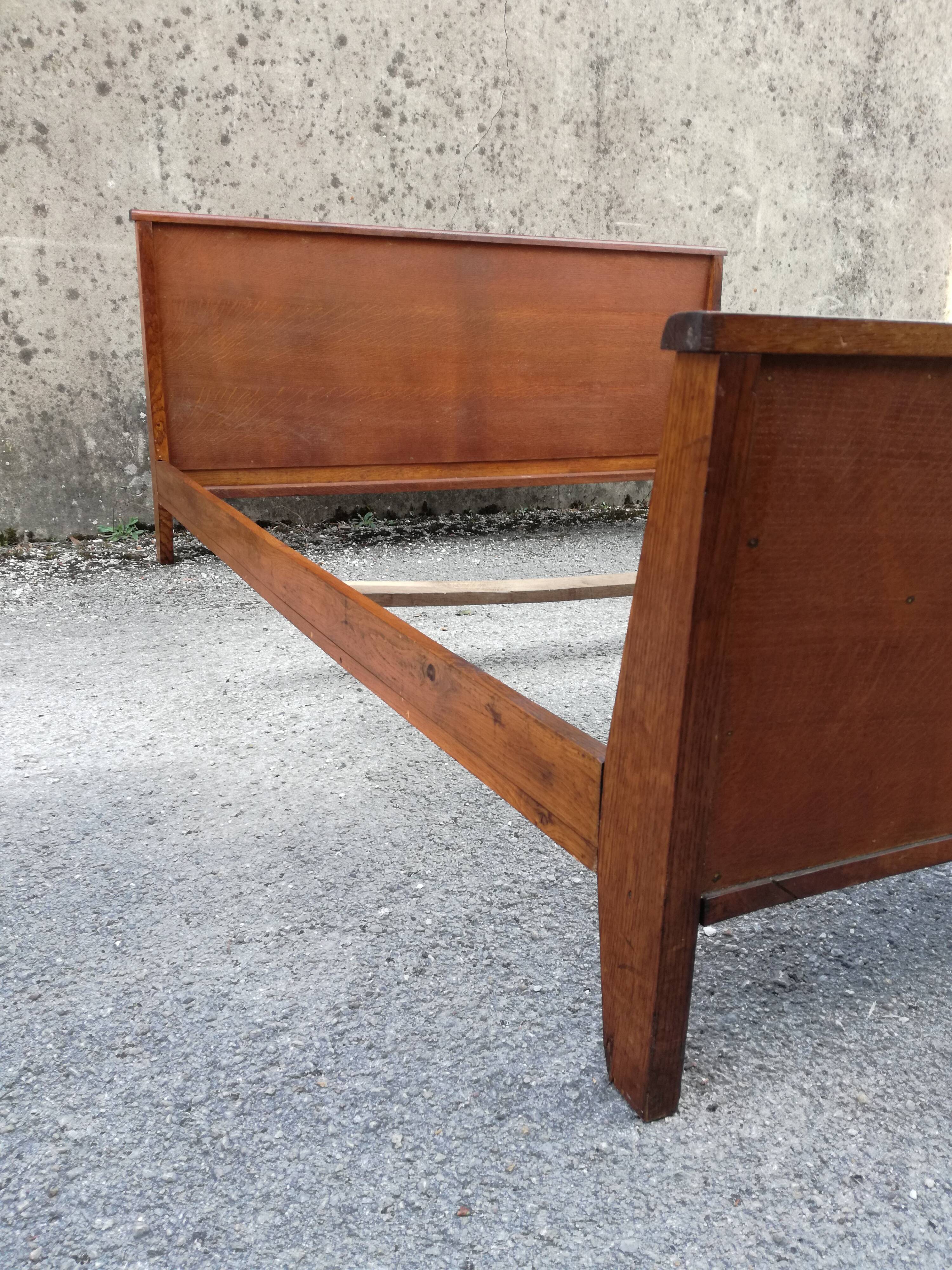 Bed by René Gabriel 140x190