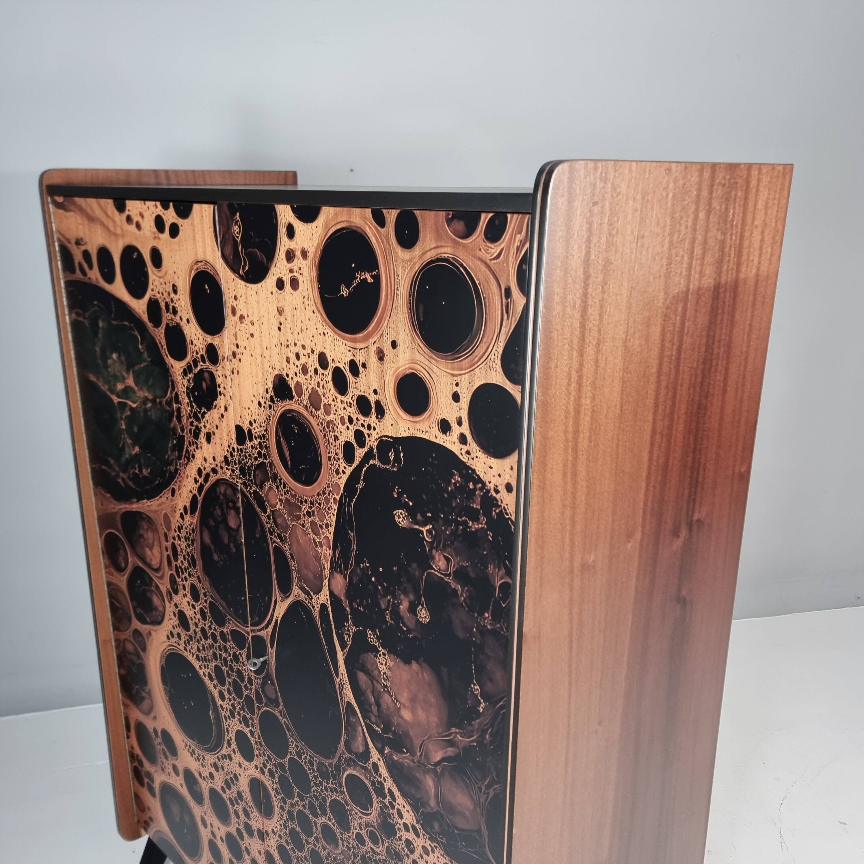 Vintage Wardrobe, 1970s