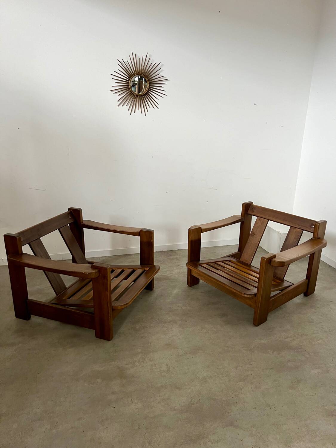 Lot 2 armchairs in solid elm design house revival from the 70s vintage