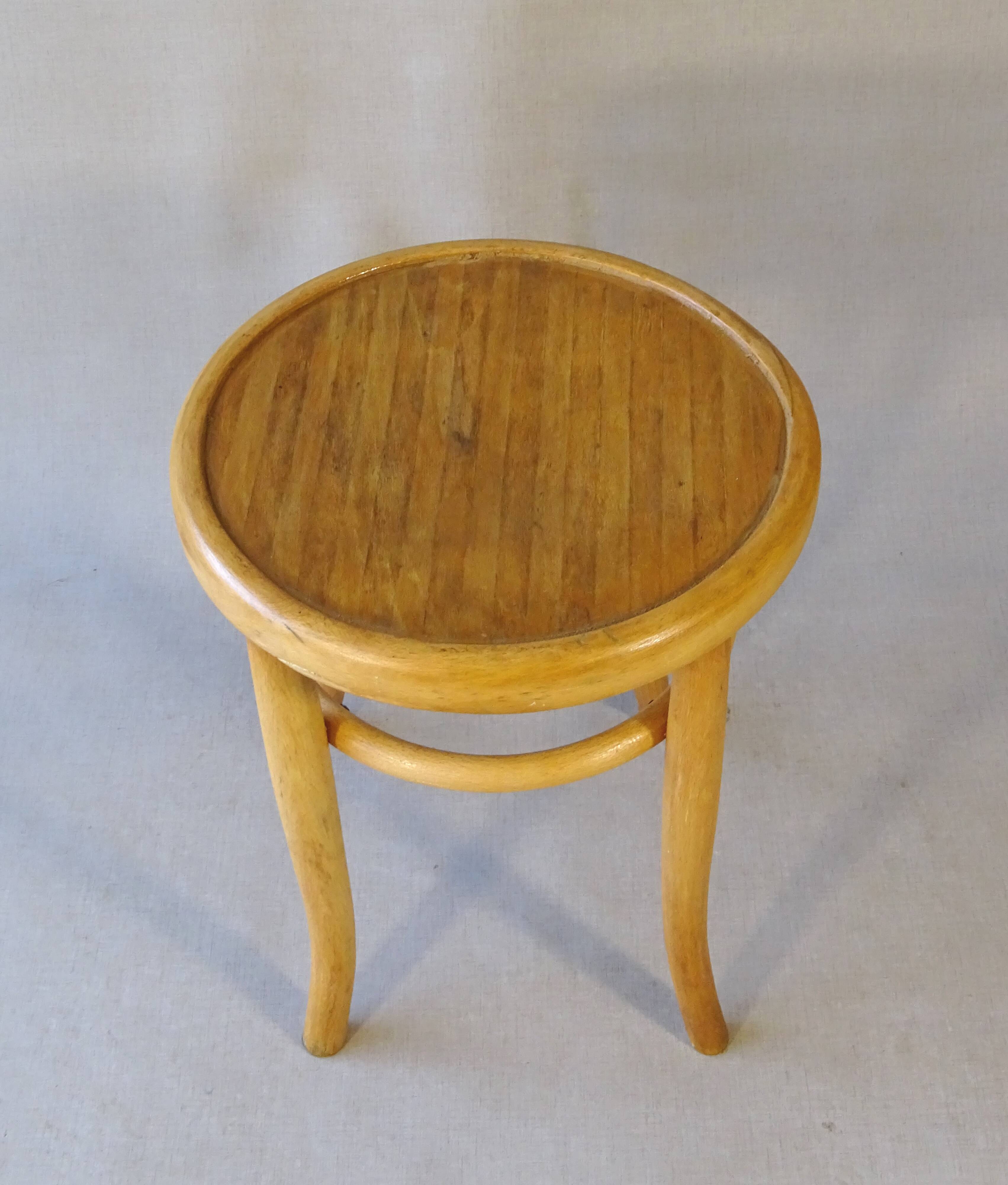 Wooden bistro stool, 44 cm, Bentwood style, Fischel, 1930