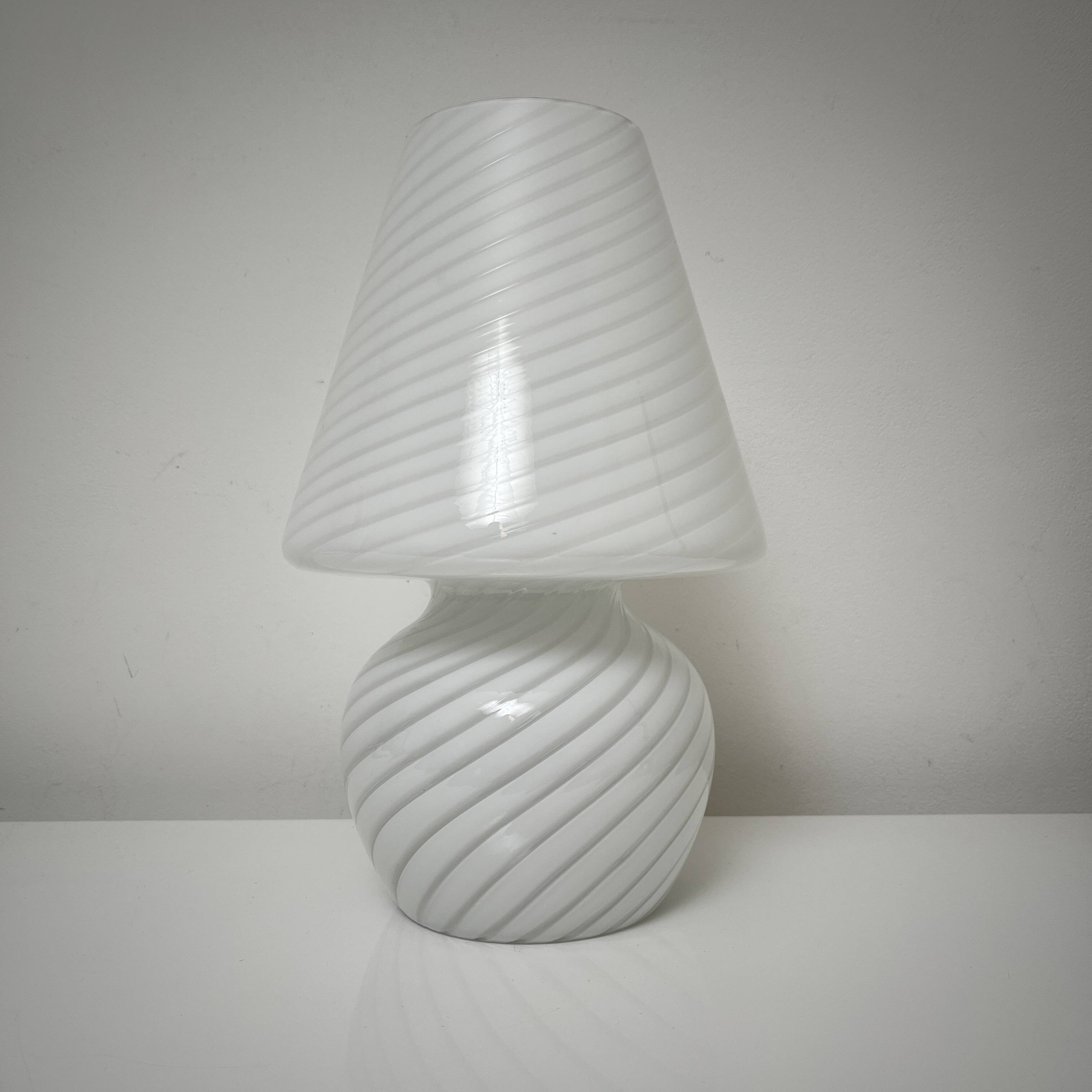 Murano mushroom lamp Italy vintage spiral decor glossy white