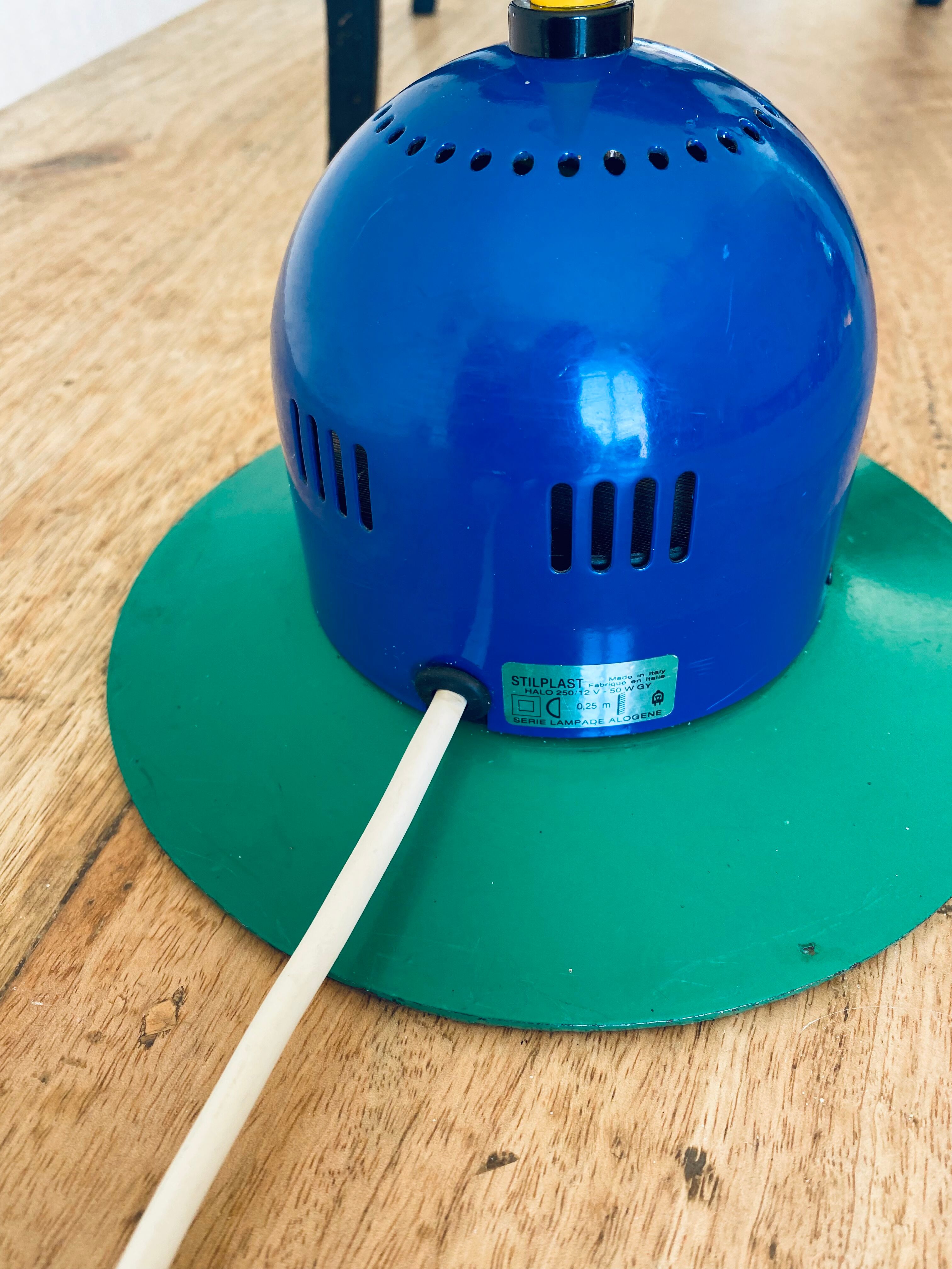 Italian design floor lamp 80s