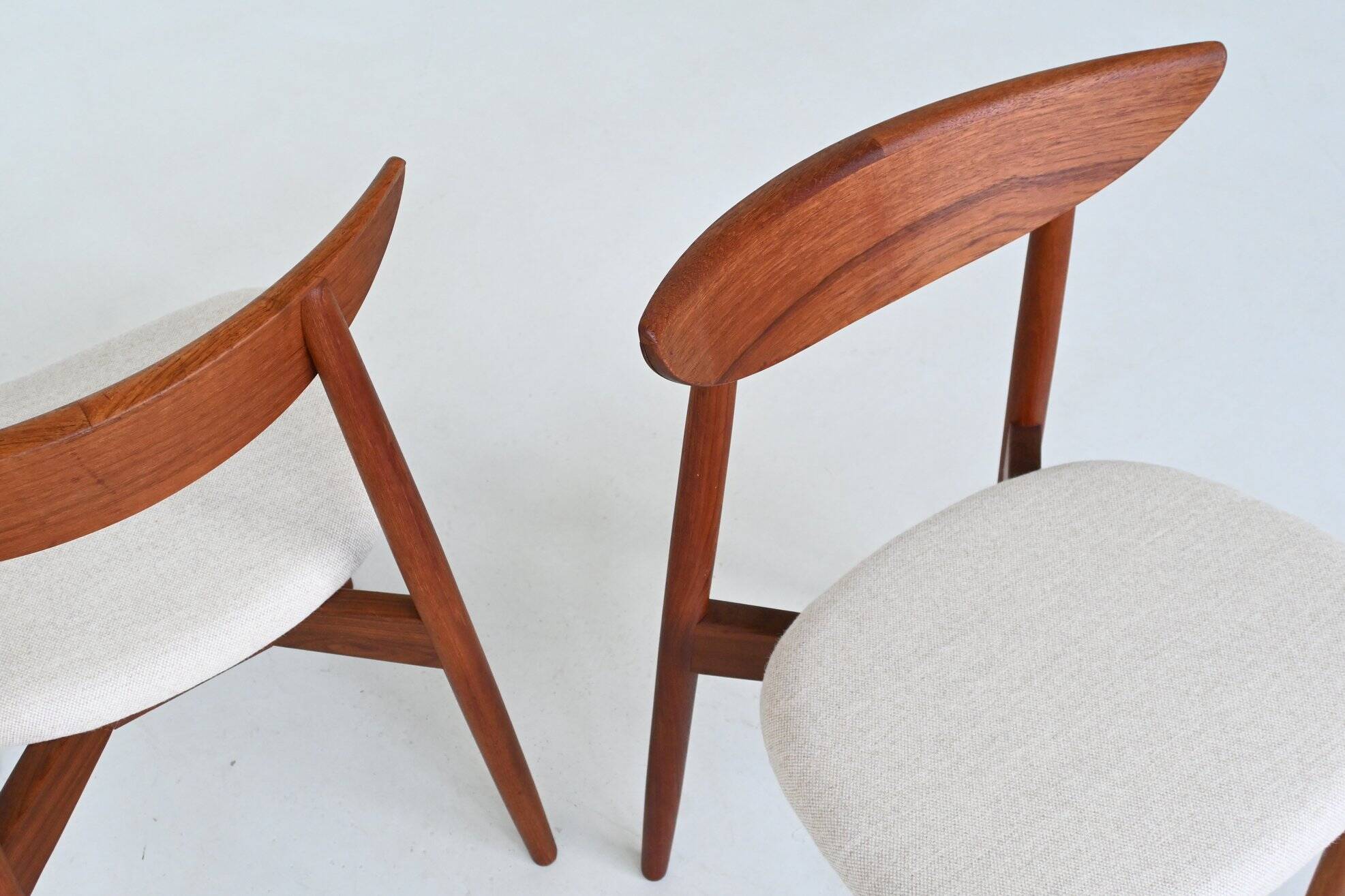 Harry Ostergaard set of eight dining chairs teak Randers 1960