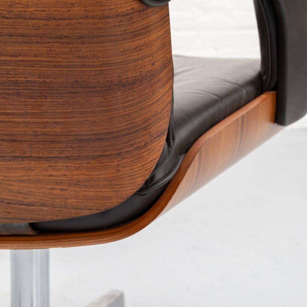 Chaise de bureau de direction des années 1970