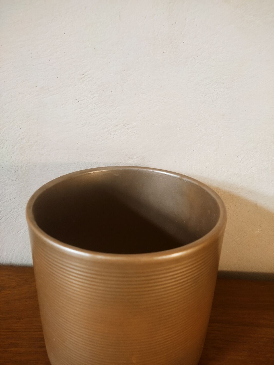 Scheurich metal effect pot cover