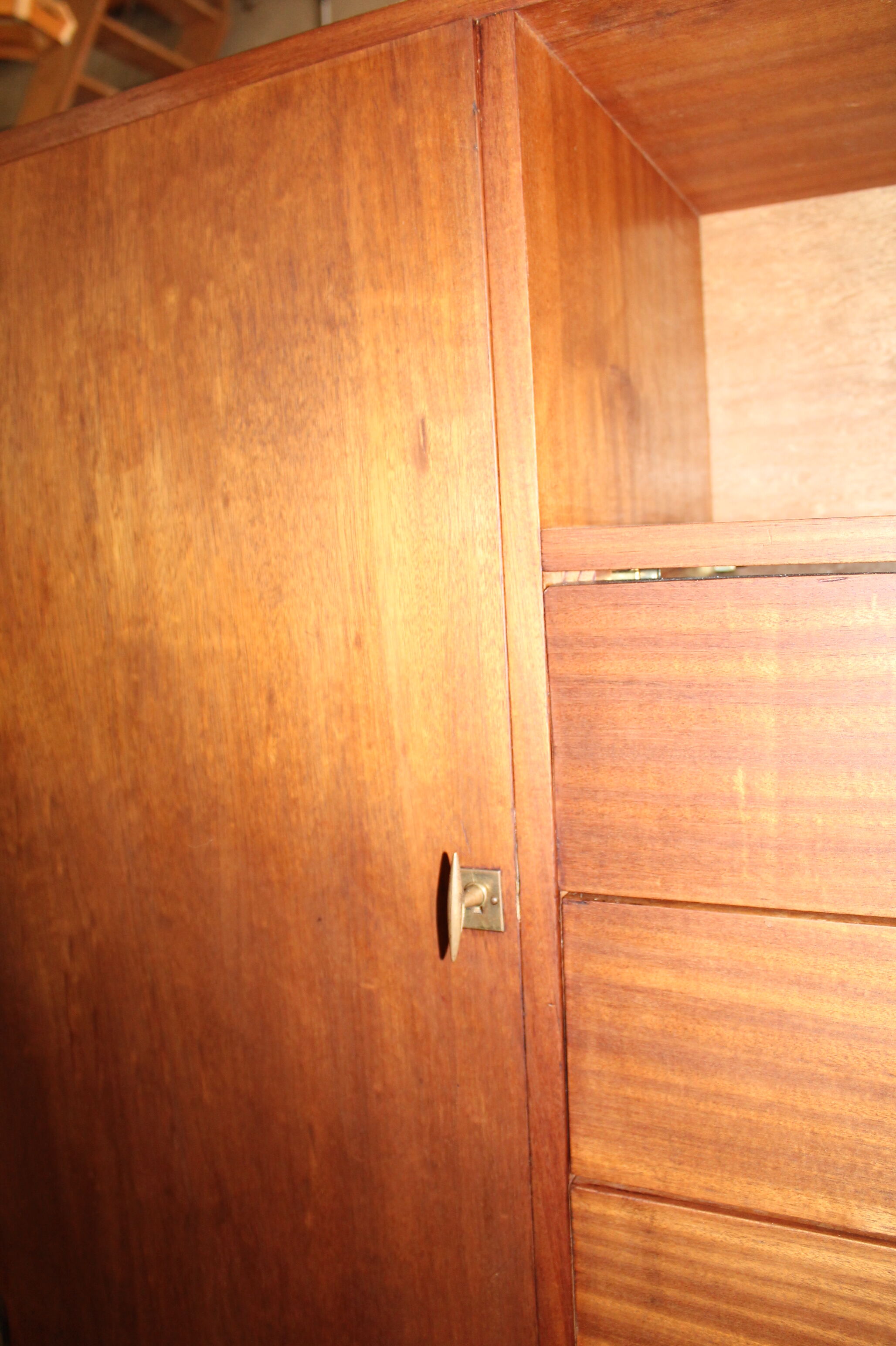 Commode vintage