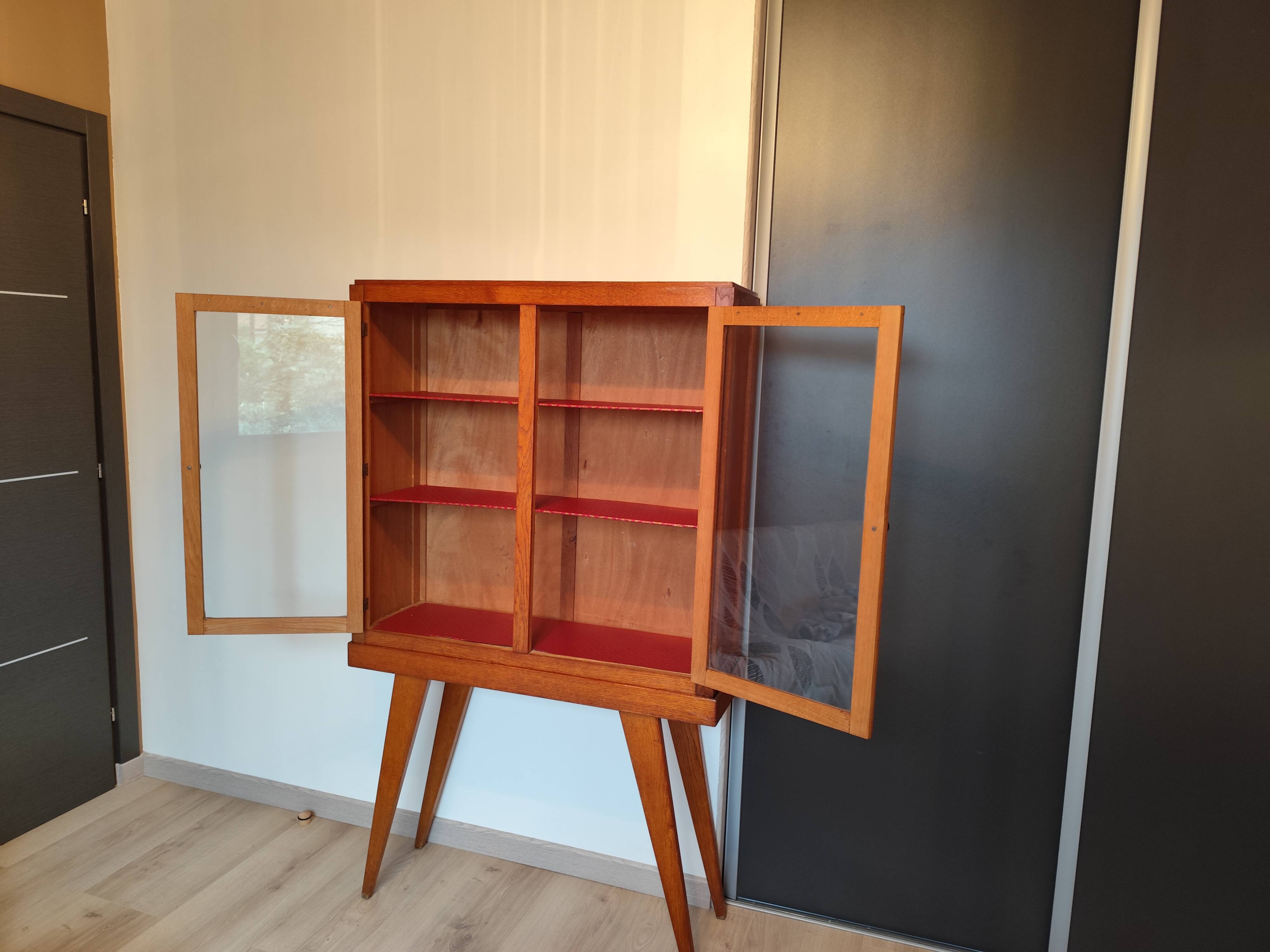 Vintage Scandinavian Display Cabinet 1960s