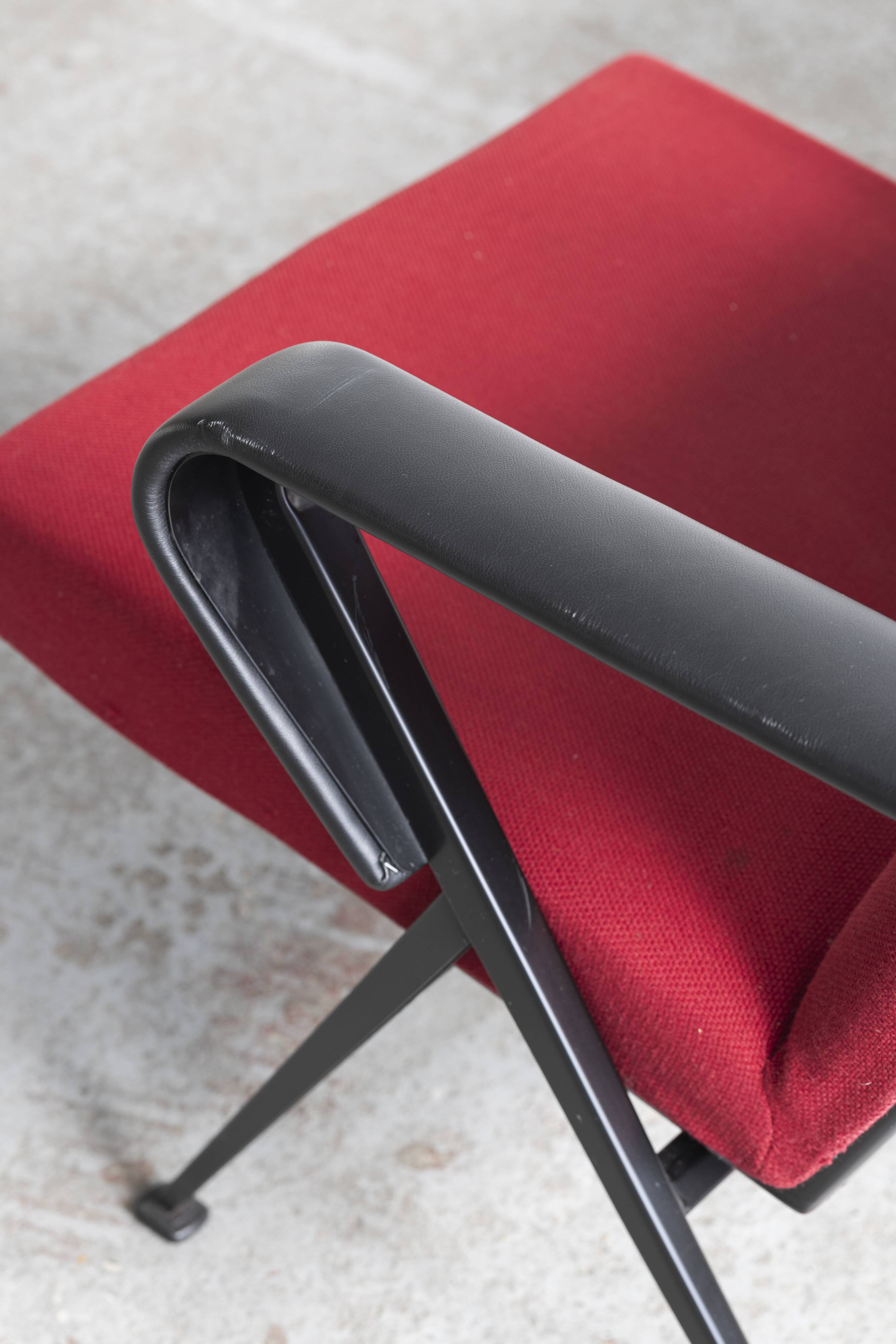 Lot de 2 fauteuils 'Repose' de Friso Kramer