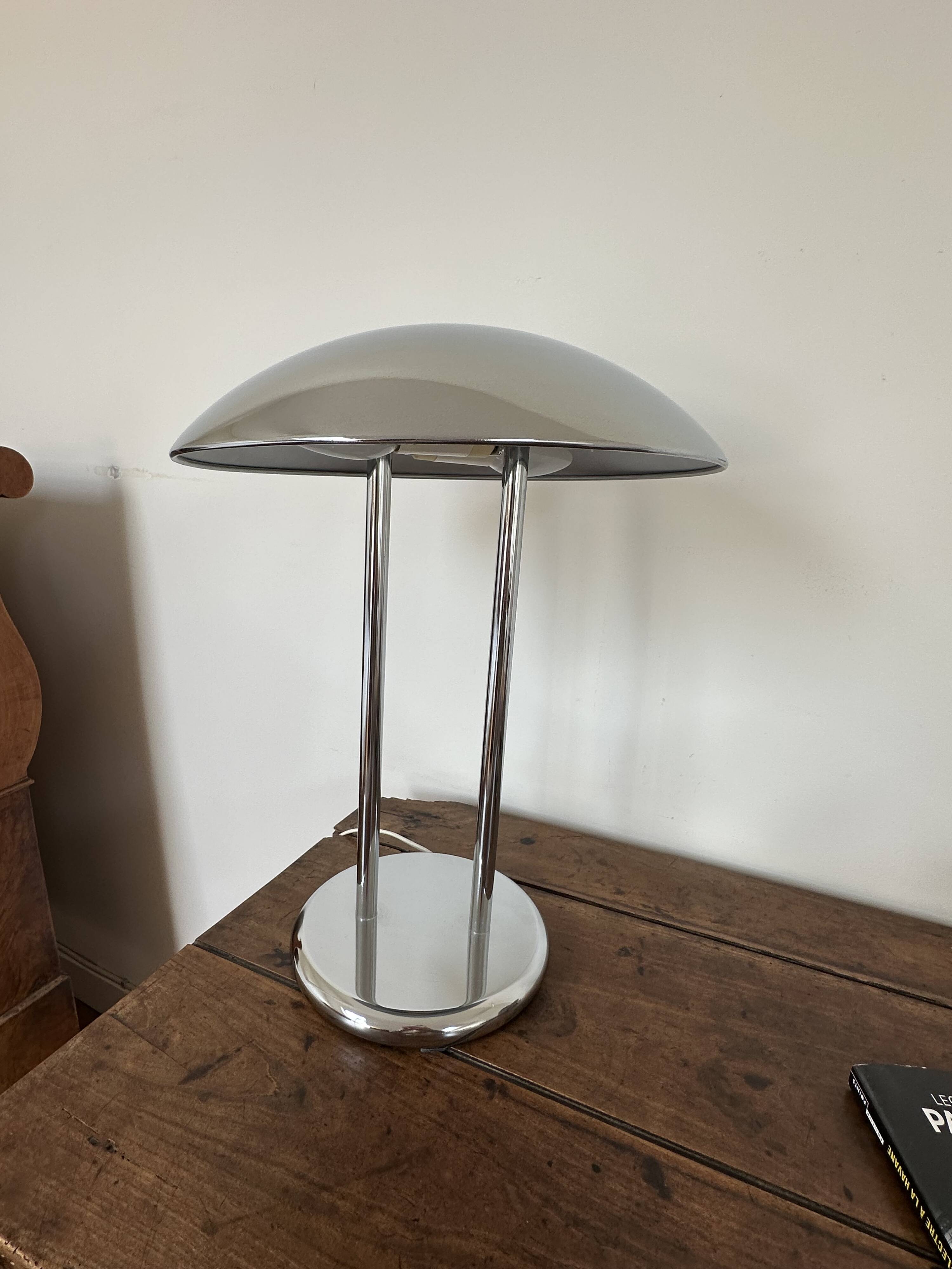 Art Deco style table lamps