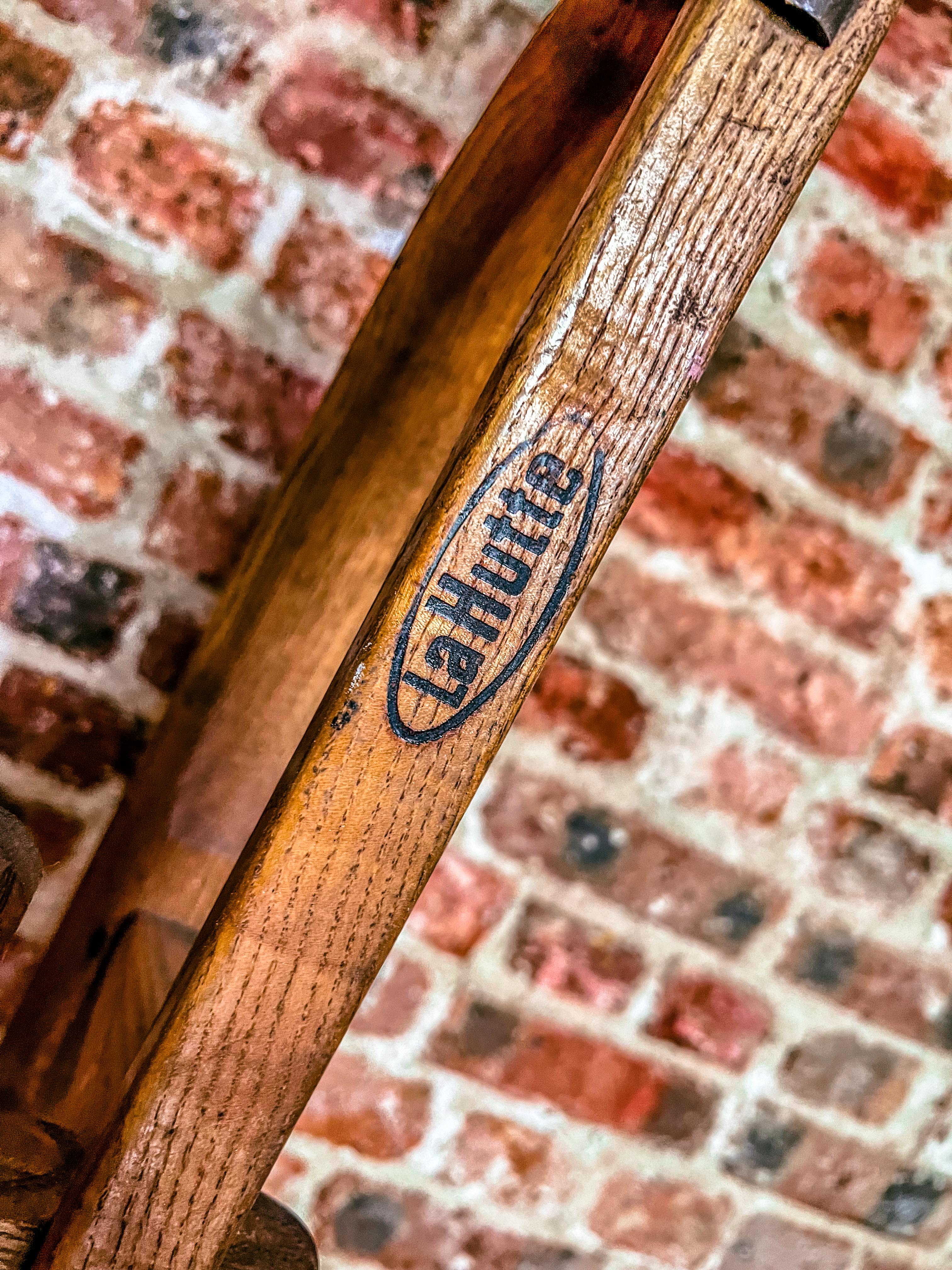 Old sledding decoration chalet La Hutte