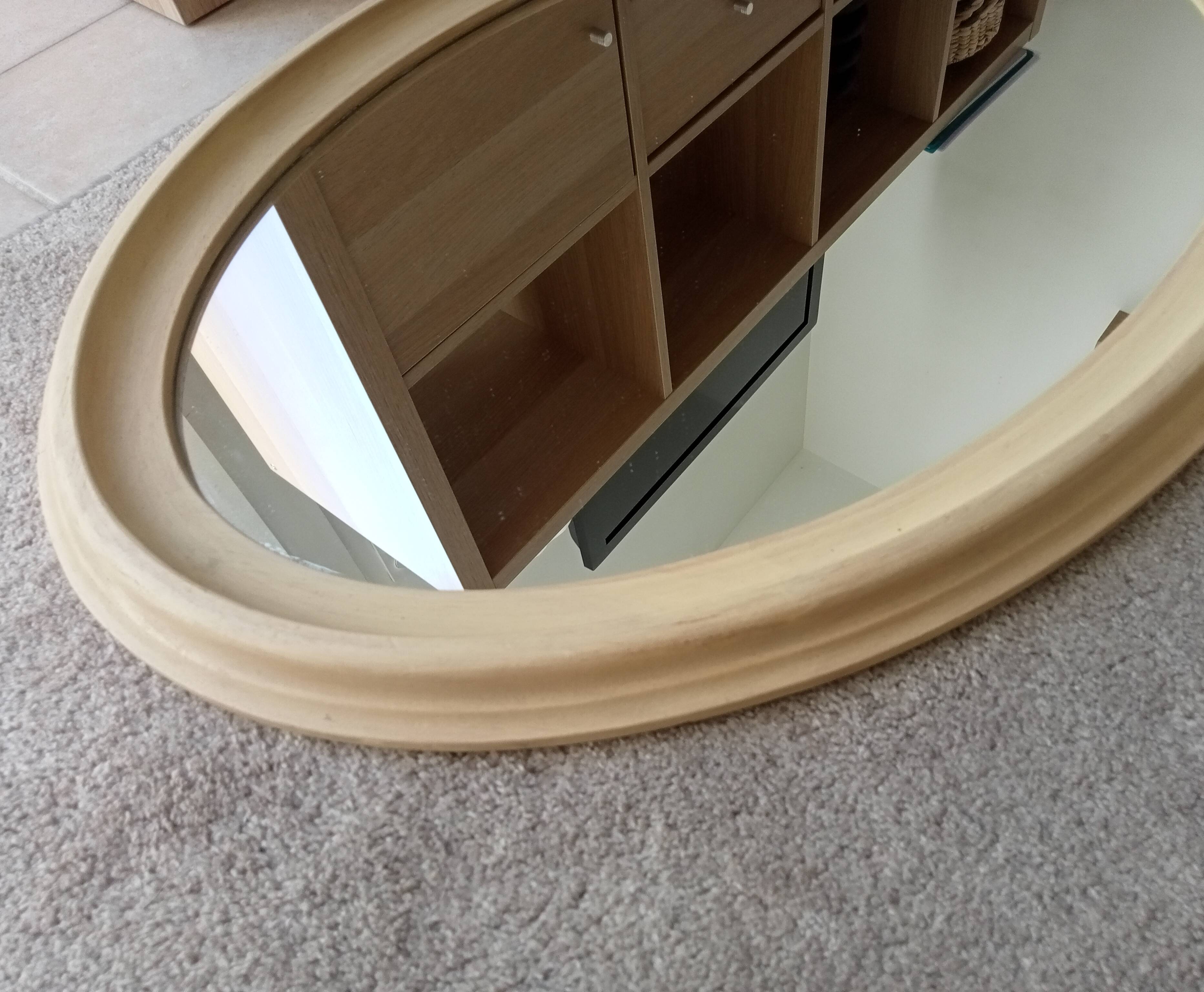 Miroir ovale vintage en bois patiné