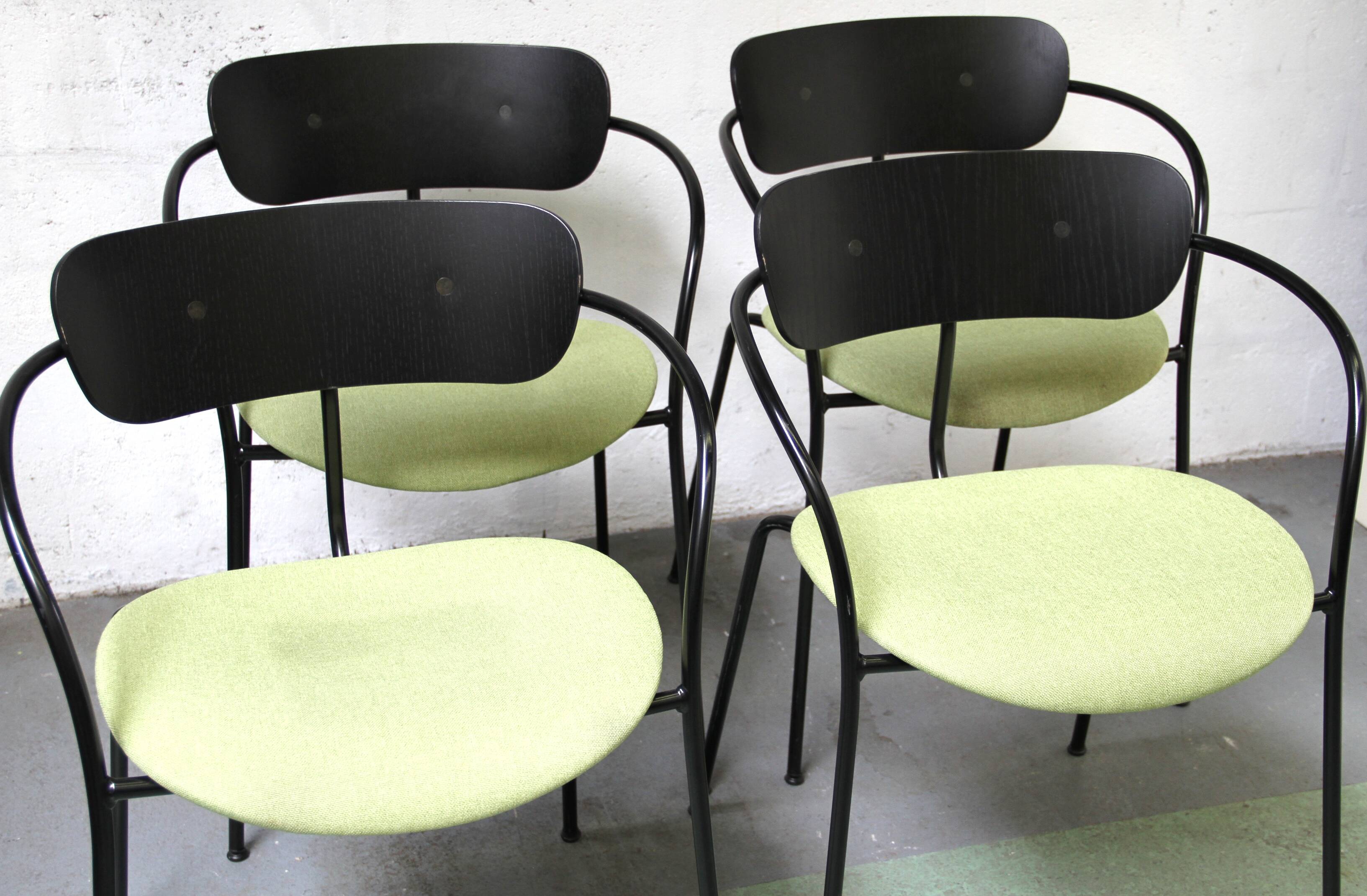 Pavilion AV4 chair, & Tradition