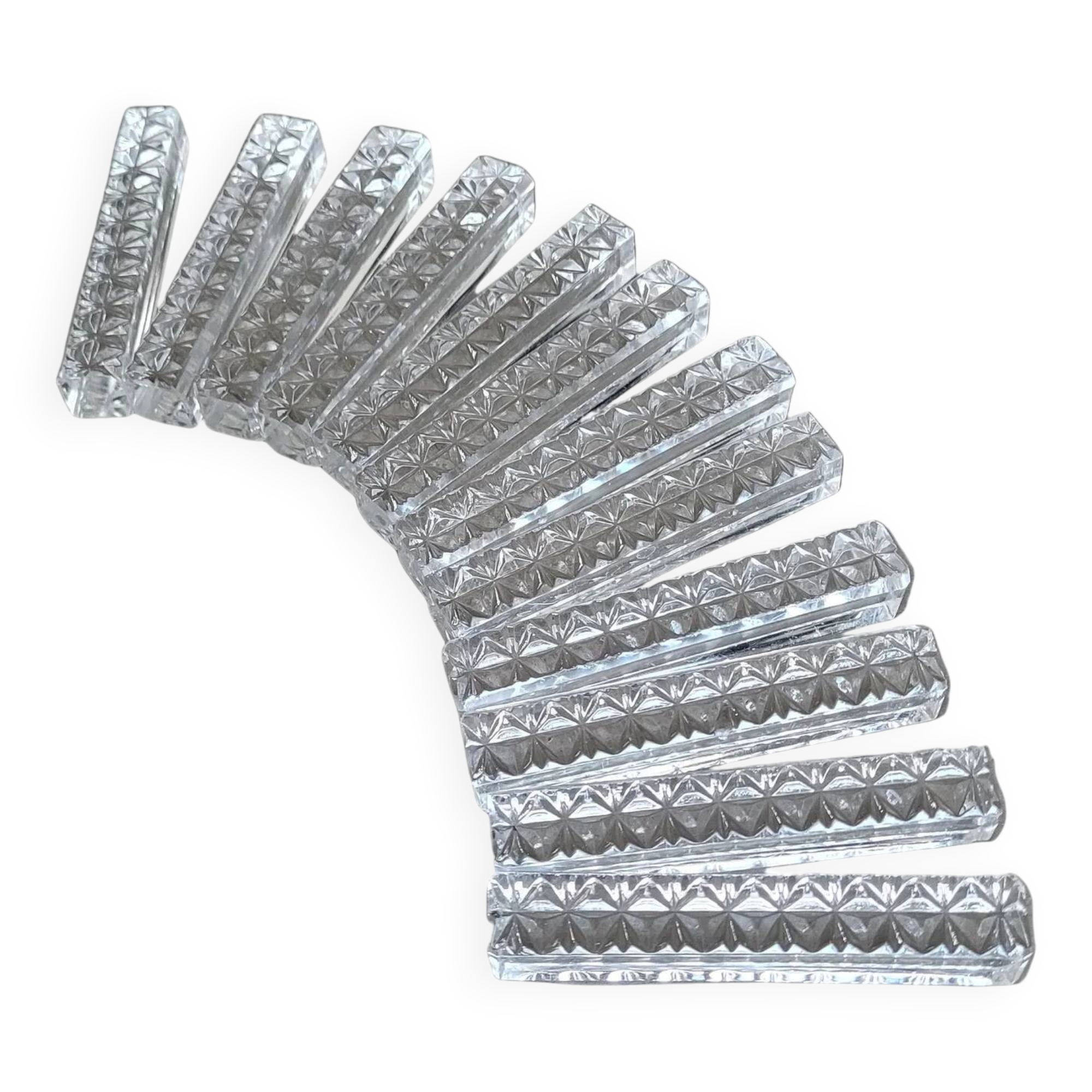 12 faceted glass knife rests
