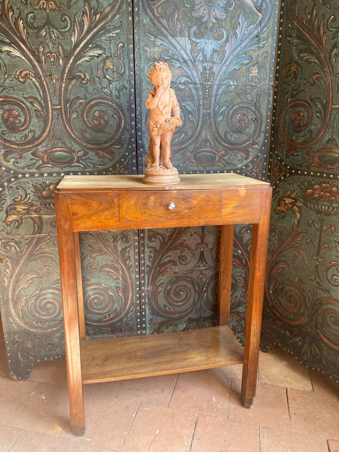 Small walnut console from the Art Deco period