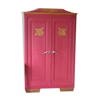 Wine Bed Wardrobe