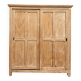 Large sliding door wardrobe (renovated)