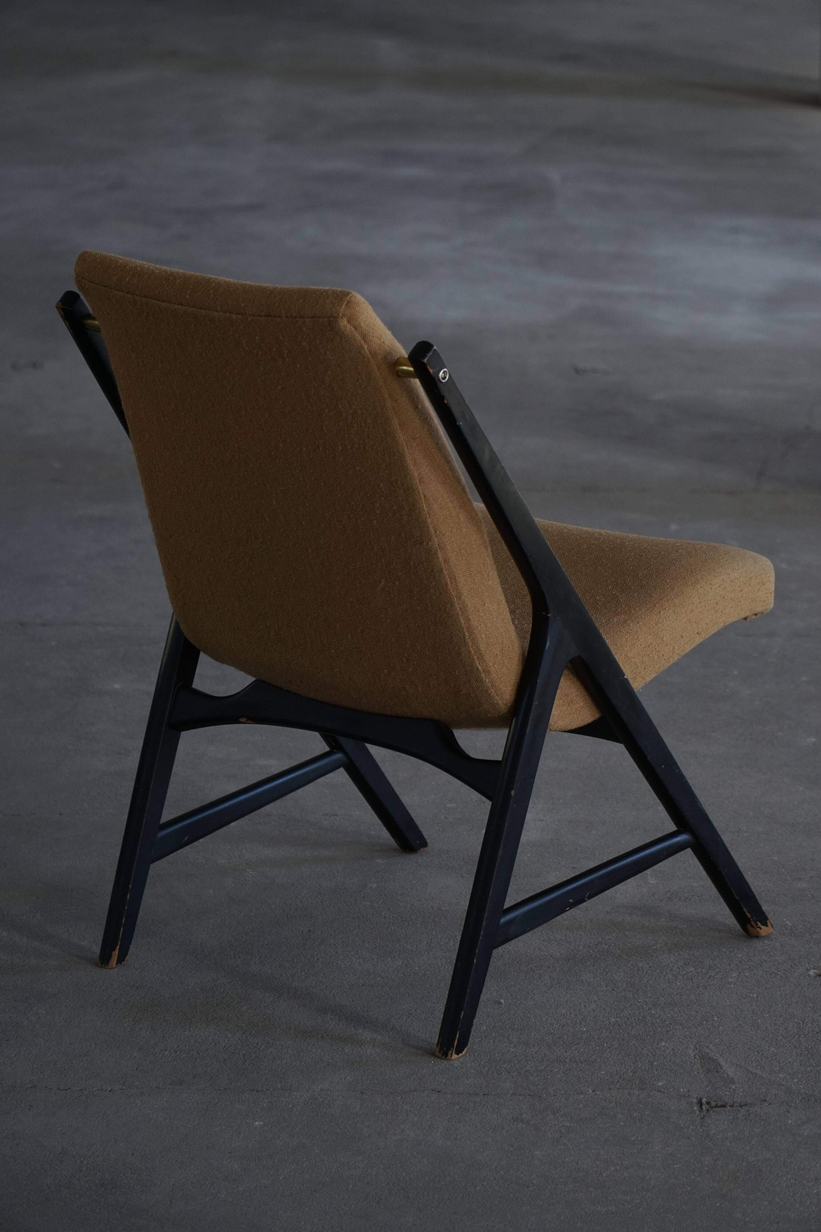 Pair of armchairs from the 50s-60s in boucle, mid-century Swedish design.