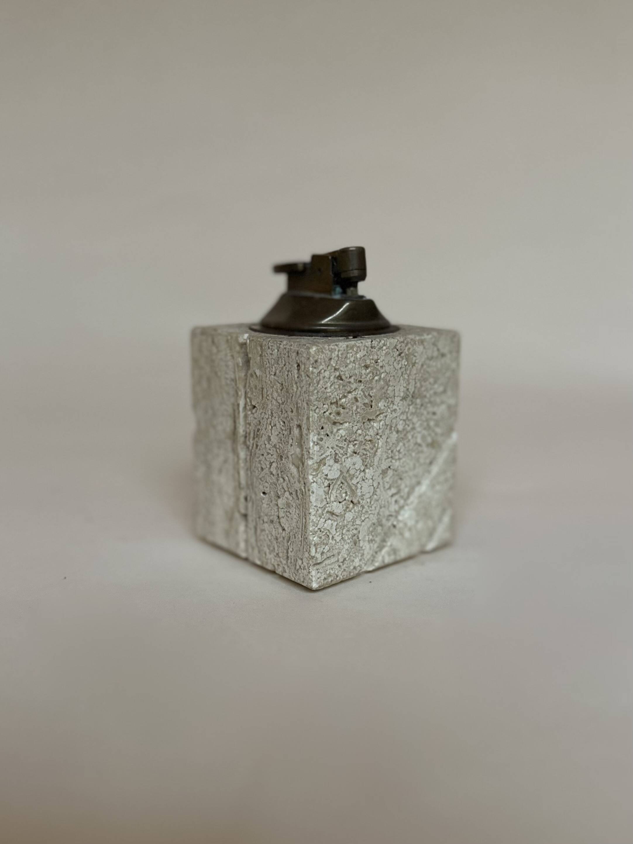 Cerri Nestore travertine briquette
