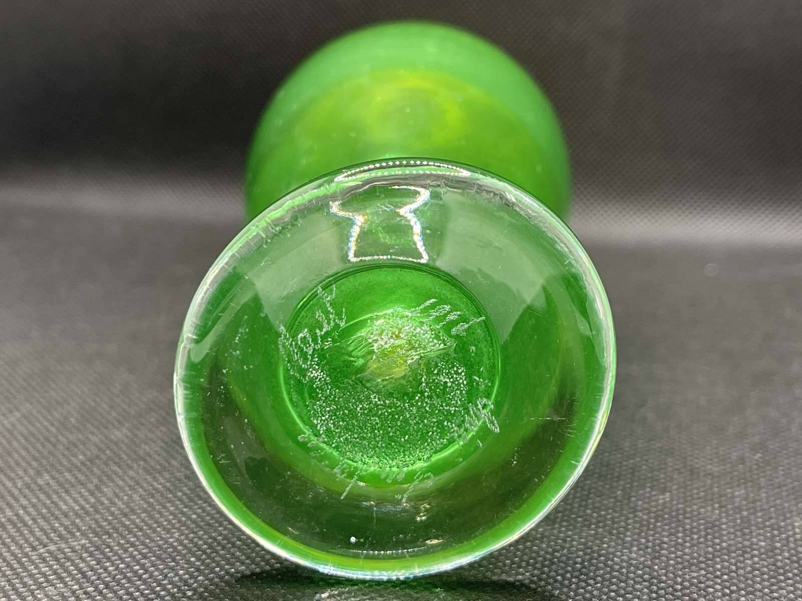 Blown glass soliflore signed Eric Lindgren Claret 1996