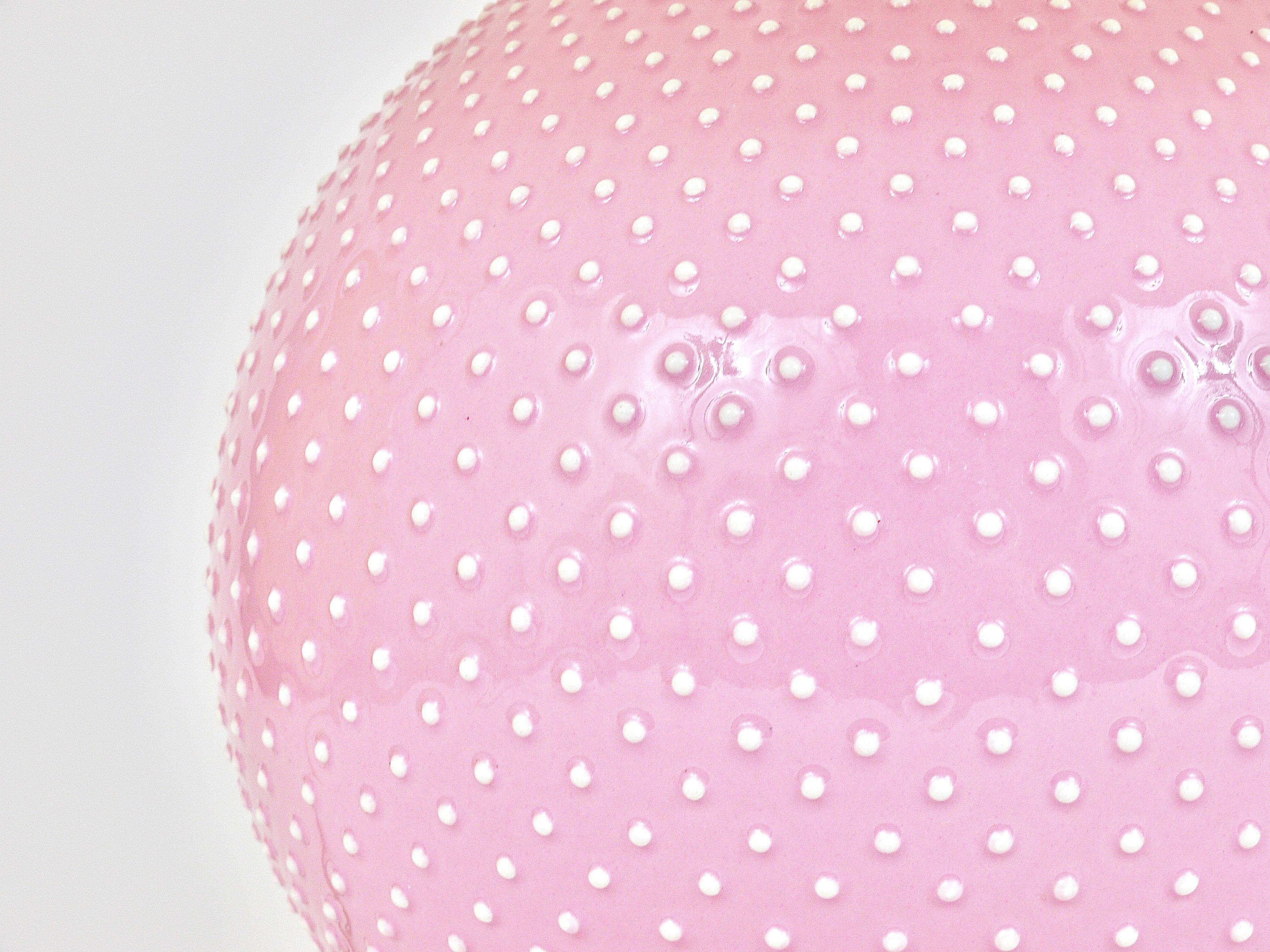 Pastel pink polka dot spherical table lamp, ceramic, brass, Studio Paf Milano, 1970.