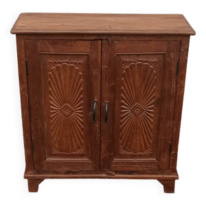 commode en bois ancien