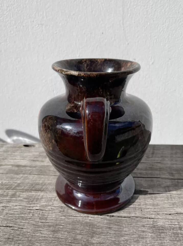 Ceramic vase with glaze 1970