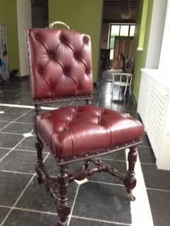 Chaises cuir