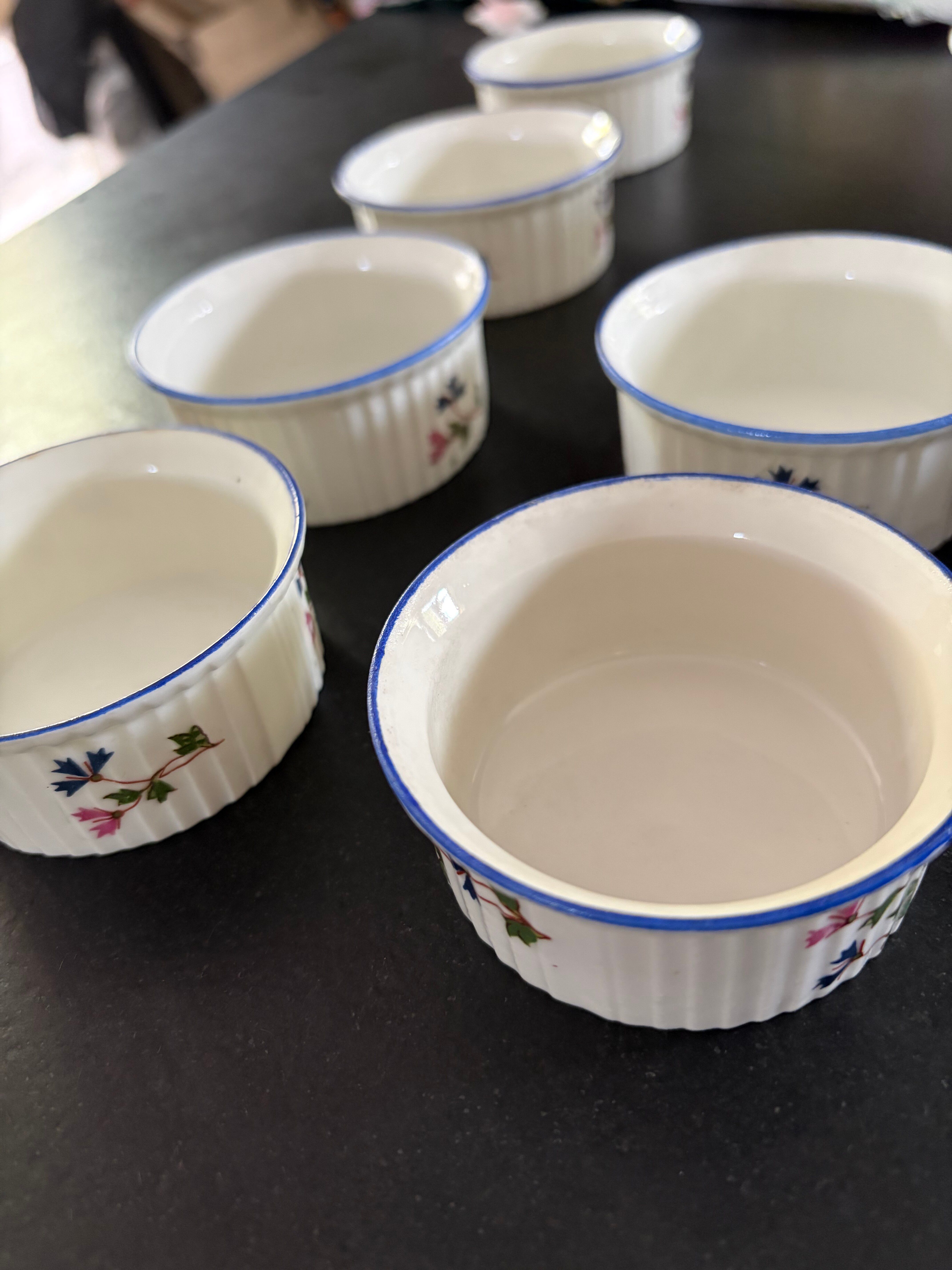 Vintage table service in porcelain LL France – Cornflower and do pattern.