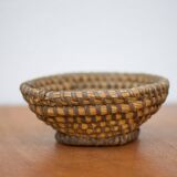 Vintage woven basket, small woven basket, bread basket, banneton