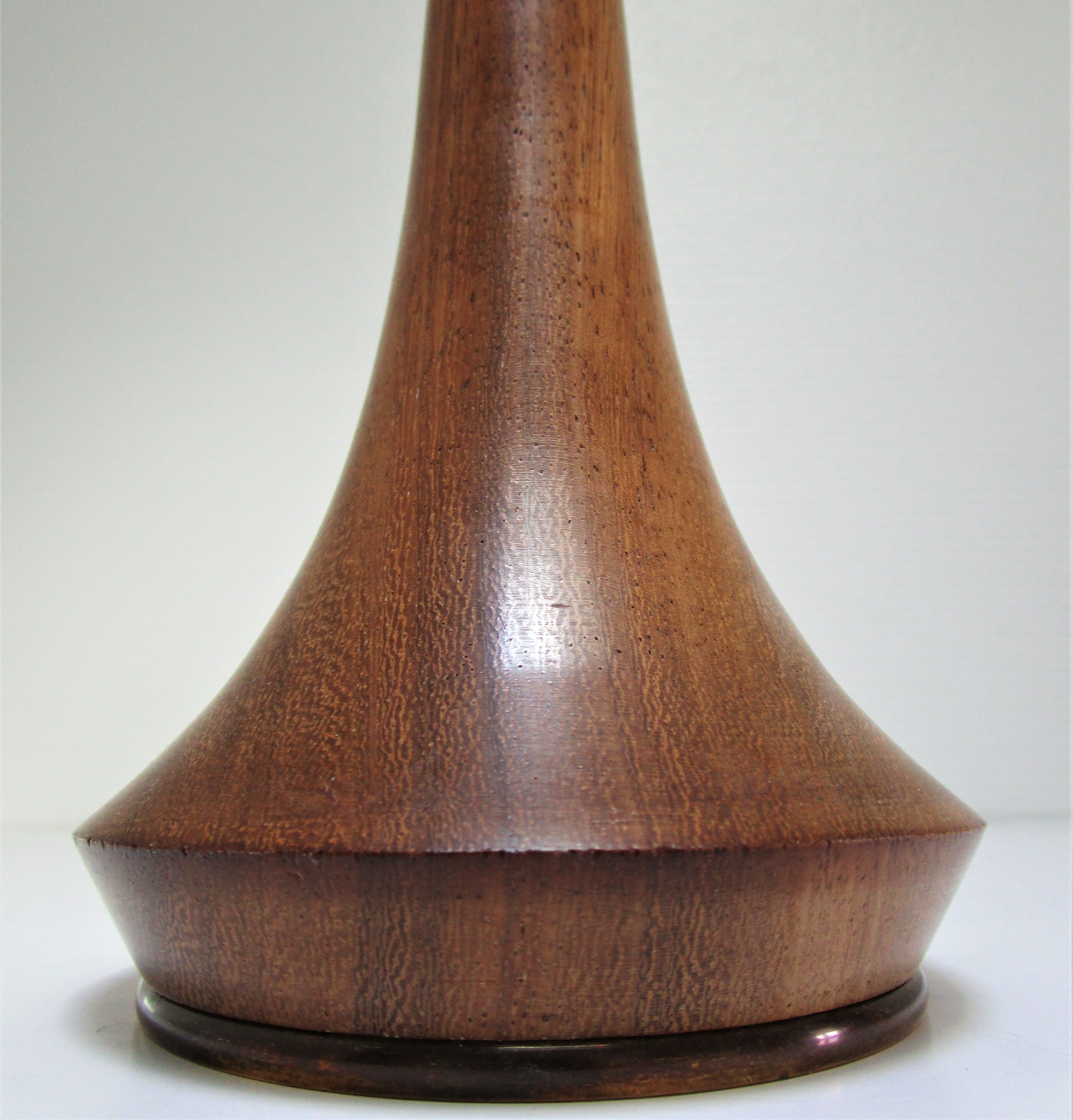 Pied de lampe bois exotique précieux laiton années 60