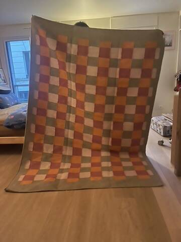 Organic jute rug with orange and pink patterns by Matias Mollenbach