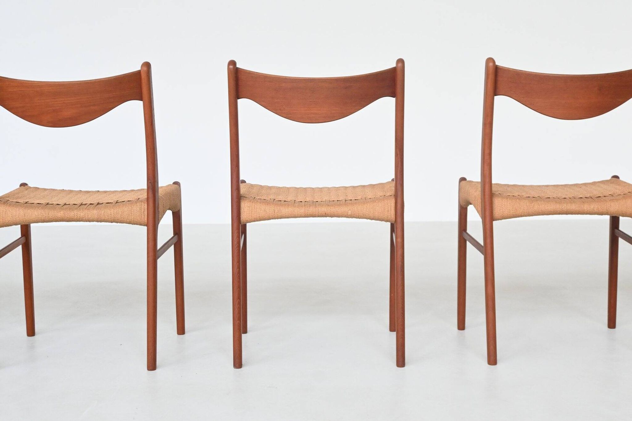 Arne Wahl Iversen set of six dining chairs in teak Glyngore Denmark 1960