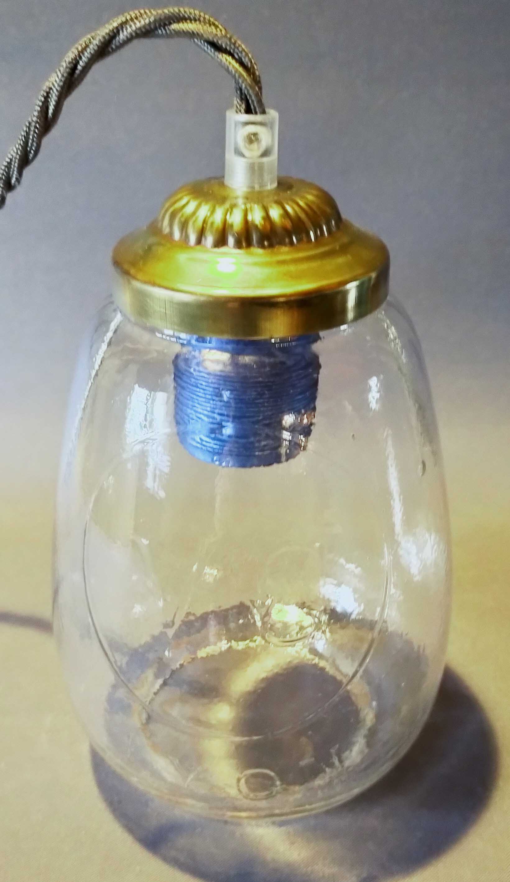 Transparent glass lamp type walkman