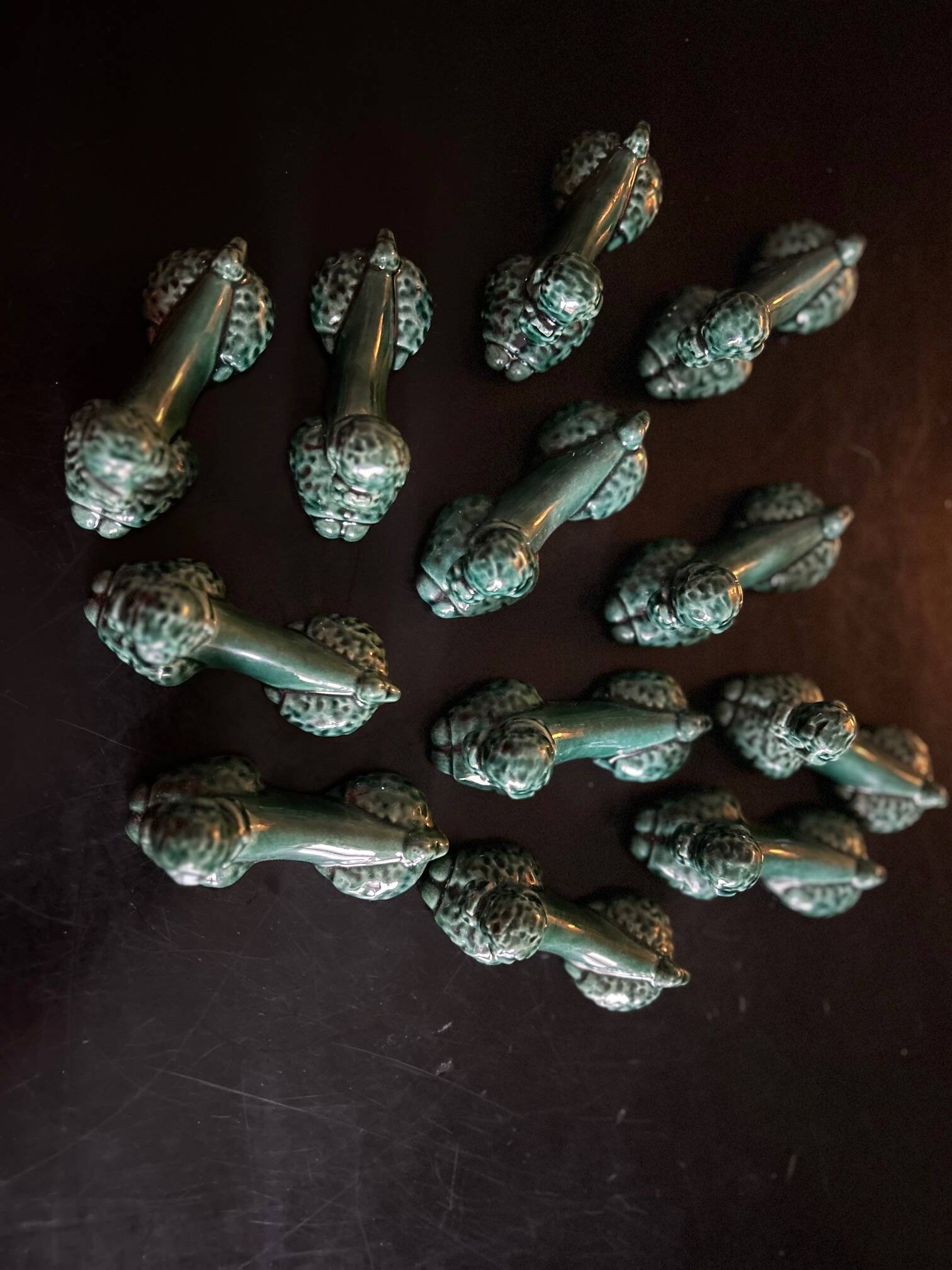 12 green ceramic cutlery holders